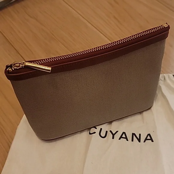 Cuyana Mini Canvas and Leather Tan and Deep Red Pouch with Gold Zipper - Picture 4 of 8
